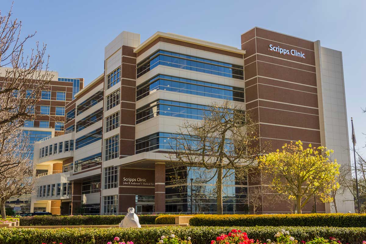 The exterior of Scripps Clinic’s John R. Anderson V Medical Pavilion, a multispecialty clinic in La Jolla near I-5 and Genesee Avenue.