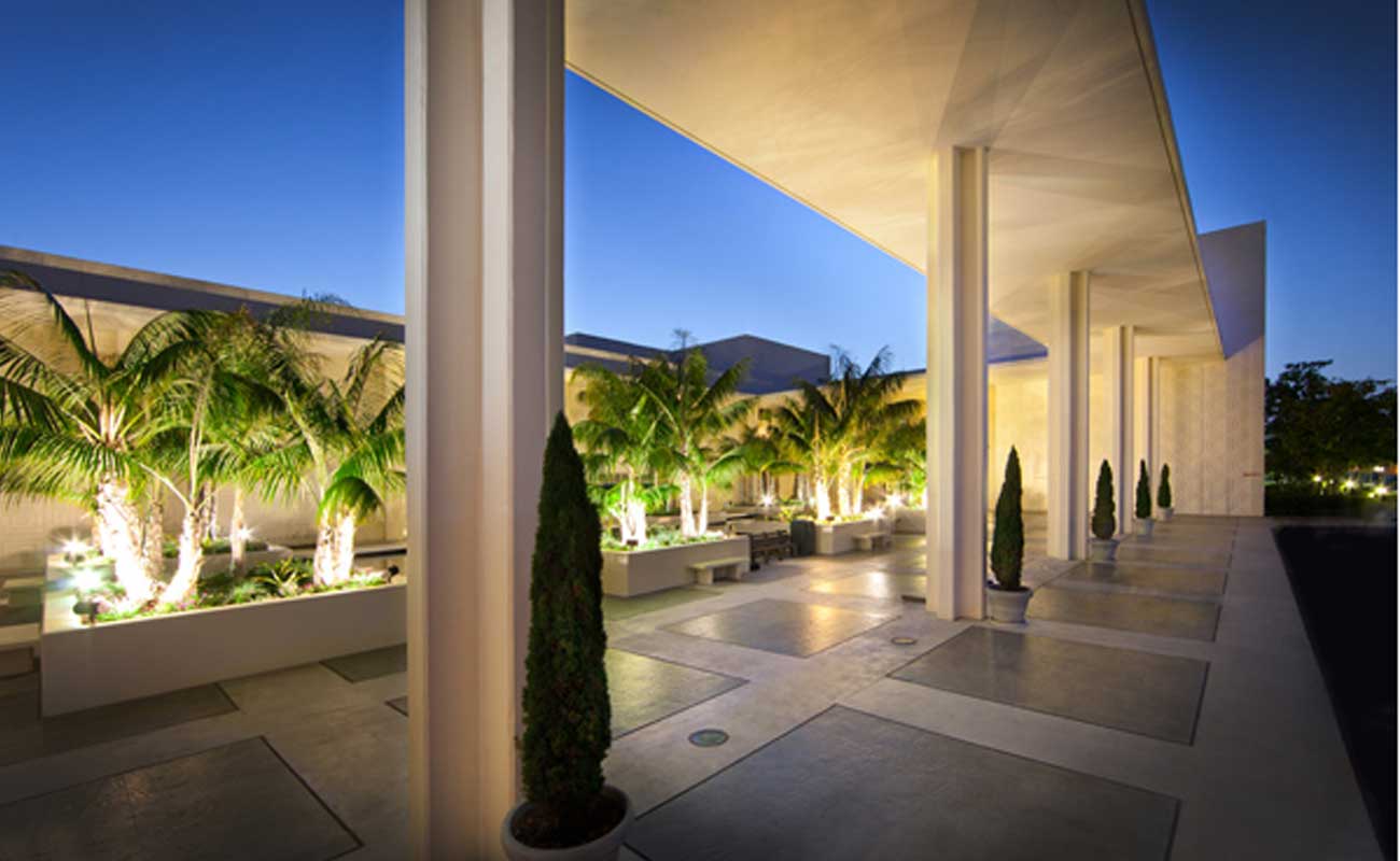 The exterior of Scripps Green Hospital, located about 15 miles north of downtown San Diego on the Torrey Pines Mesa in the seaside community of La Jolla.
