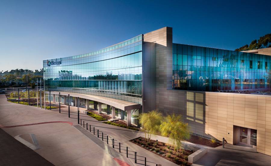 An aerial view of the the exterior of Scripps Medical Center in Oceanside.